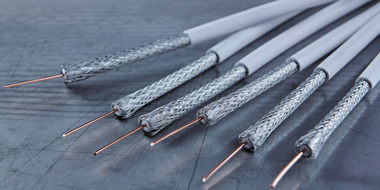 Kabel- und Steckverbinder bei ElektroService Rainer Thodte GmbH in Halle (Saale)