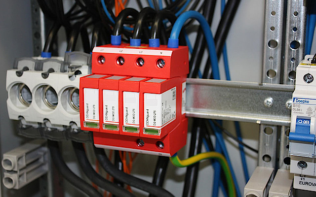 Über­spannungs­schutz bei ElektroService Rainer Thodte GmbH in Halle (Saale)