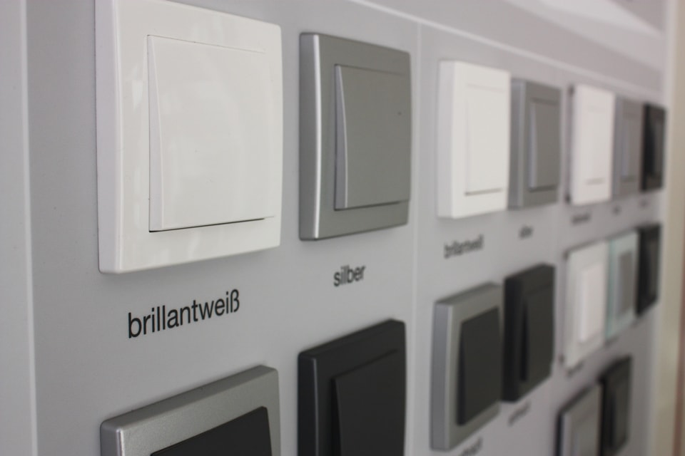 Schalterserie2 bei ElektroService Rainer Thodte GmbH in Halle (Saale)